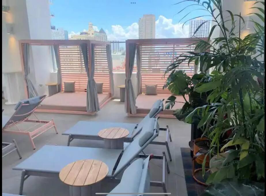 Ferienwohnung Breathtaking 1Br In The Heart Miami Exterior foto